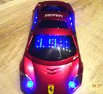 GSM en forme de Voiture Ferrari 2 Cartes SIM