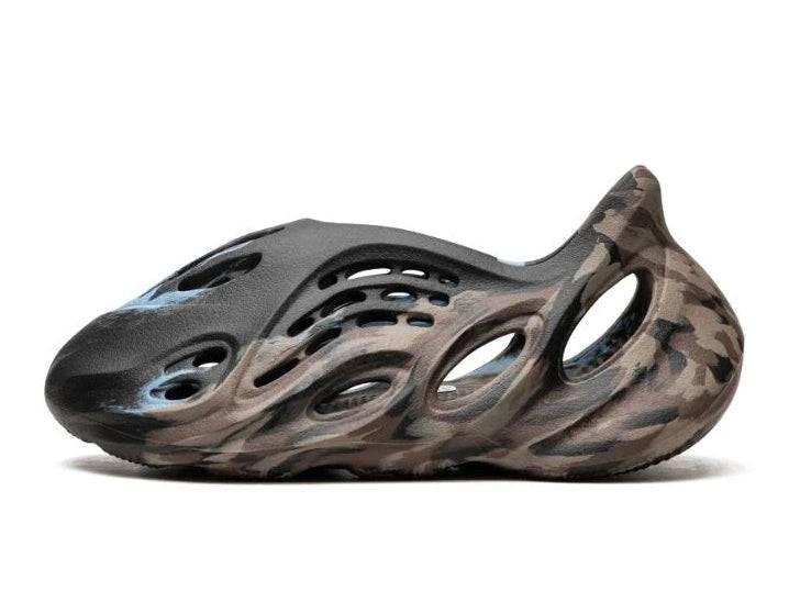 Adidas Yeezy Foam Runner MX Cinder - Maat 43 EU, Kleding | Heren, Schoenen, Ophalen of Verzenden