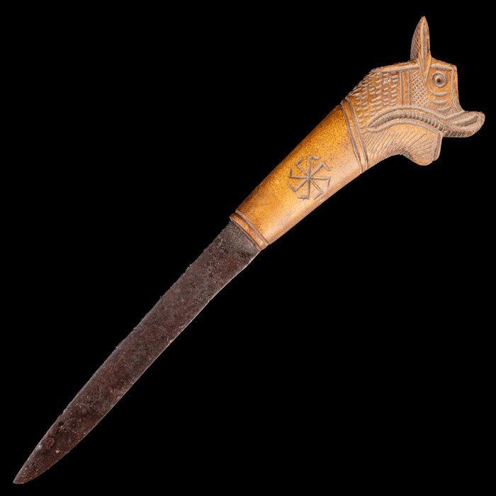 Middeleeuws, Vikingtijd IJzeren mes met draak handvat, Antiek en Kunst, Antiek | Overige Antiek