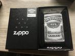 Zippo - Zippo 2023 3D embleem Jack Daniels in chroom, Collections, Articles de fumeurs, Briquets & Boîtes d'allumettes