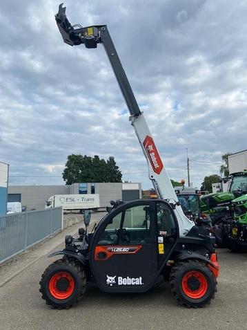 compacte verreiker Bobcat beschikbaar voor biedingen