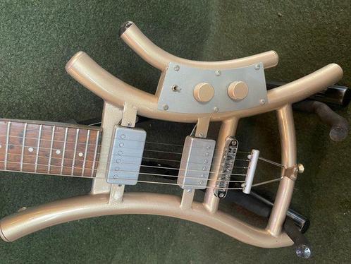 Mak 5 - Chairback - - Guitare électrique - France, Muziek en Instrumenten, Snaarinstrumenten | Gitaren | Akoestisch
