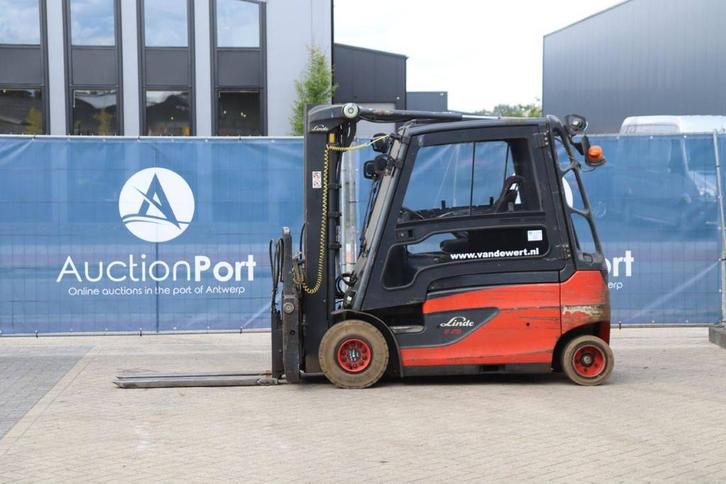 Veiling: Heftruck Linde E25 Elektrisch 2500kg 4.2m 2016, Zakelijke goederen, Machines en Bouw | Heftrucks en Intern transport