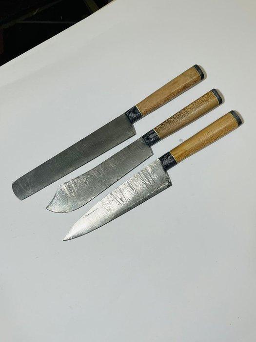 Keukenmes - Keuken- en barbecuemessen set die we ook, Antiek en Kunst, Antiek | Keukengerei