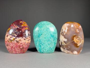Superbe trio de minéraux — Agate Fleur, Diaspore Rouge,
