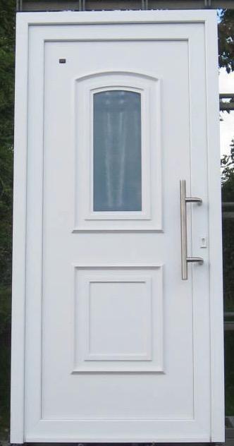 pvc voordeur , buitendeur , deur 104 x 220 wit beschikbaar voor biedingen