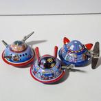 japan - Speelgoed - Vintage Tin Wind-Up Space UFO Toy Set –, Antiek en Kunst