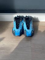 Yeezy X Adidas - Sneakers - Maat: Shoes / EU 44, Nieuw