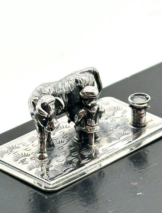 No reserve- Handgemaakte zilveren miniatuur Boer die koe, Antiek en Kunst, Antiek | Zilver en Goud