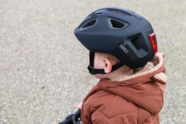 BBB Cycling Sonar Kinderhelm Fiets - Fietshelm Kinderen -, Fietsen en Brommers, Fietsaccessoires | Fietshelmen, Zo goed als nieuw