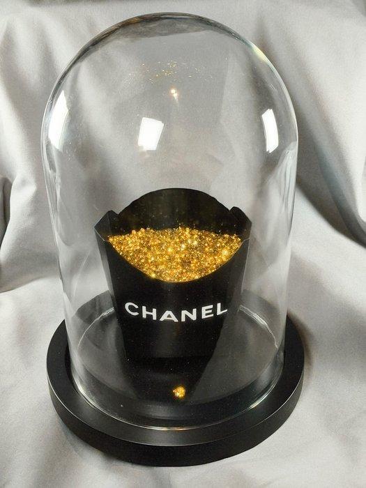 XTC Artist - Mc Chanel Black Gold, Antiquités & Art, Art | Objets design
