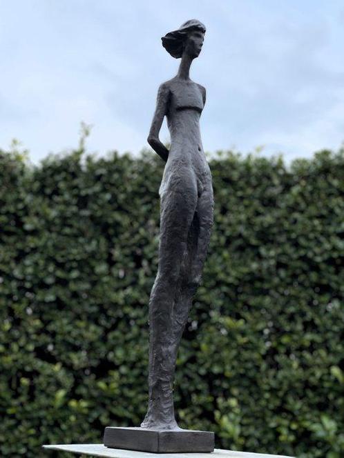 sculptuur, Naakte jonge vrouw - 79,5 cm - Composiet, Antiek en Kunst, Curiosa en Brocante
