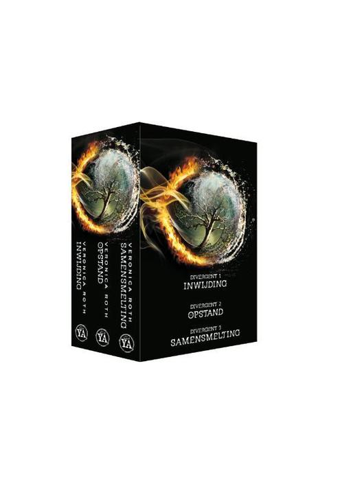 Divergent - Divergent 1 Inwijding ; Divergent 2 ; Opstand ;, Livres, Livres pour enfants | Jeunesse | 13 ans et plus, Envoi