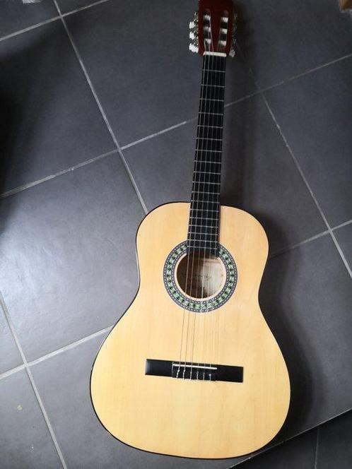 Stagg - C330 - - Guitare classique (Sans Prix de Réserve), Muziek en Instrumenten, Snaarinstrumenten | Gitaren | Akoestisch