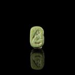 Oude Egypte, derde tussenperiode Faience Scarab, met Horus