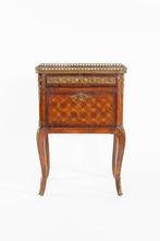 Armoire - Noyer, Bronze, Érable, Acajou