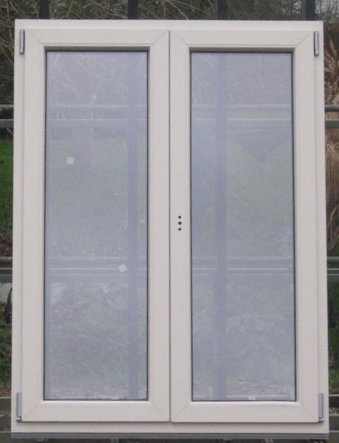 pvc raam , chassis , venster 114 x 151 creme / eik, Doe-het-zelf en Bouw, Raamkozijnen en Schuifdeuren, Inclusief glas, Nieuw