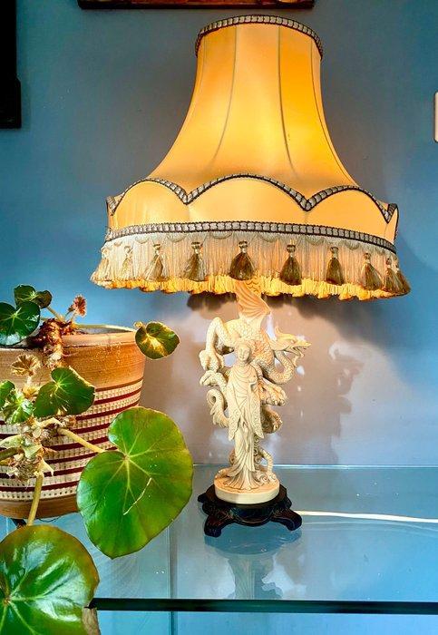 Lamp - Plastic, Zijde - Boudoirelamp Chinoiserie, Antiek en Kunst, Curiosa en Brocante