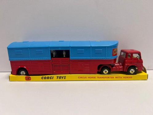 Corgi 1:43 - Camion miniature - 1130 - Chipperfields Circus, Hobby en Vrije tijd, Modelauto's | 1:5 tot 1:12
