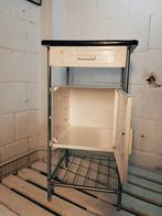 Medicijnkastje - Vintage industriële kast - Staal, Antiek en Kunst