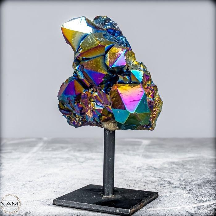 Améthyste à Aura Arc-en-ciel Très Rare en stand-by- 249.51 g, Verzamelen, Mineralen en Fossielen