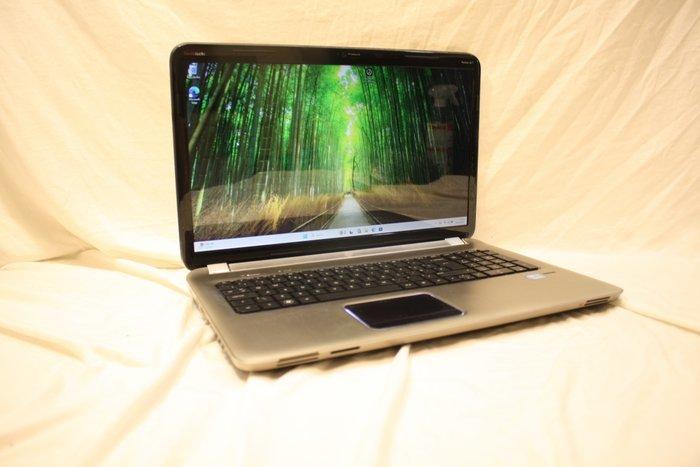 Powerful multimedia notebook: HP Pavilion dv7 - Intel Core, Consoles de jeu & Jeux vidéo, Consoles de jeu | Accessoires Autre