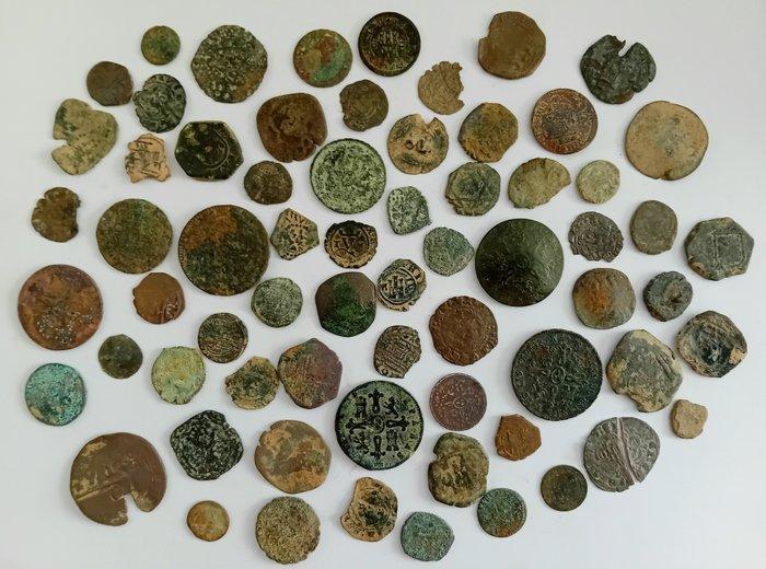 Spanje. Lot du 67 pieces (Zonder Minimumprijs), Postzegels en Munten, Munten | Europa | Niet-Euromunten