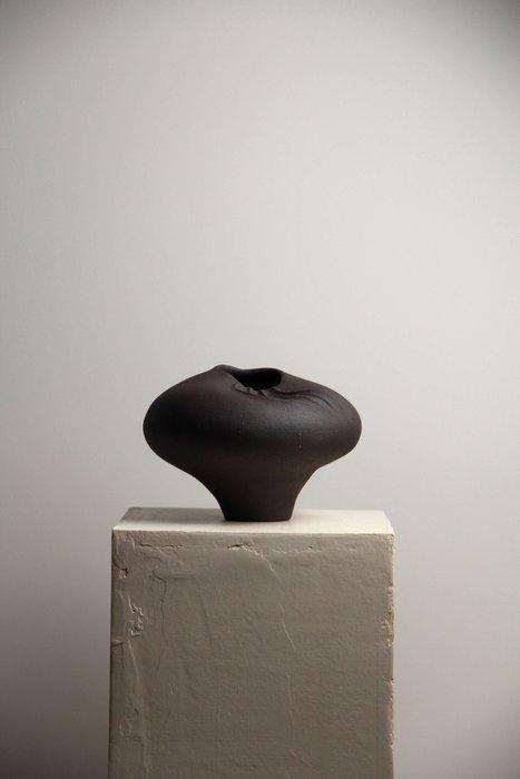 LEA STUDIOS - Valentina Cojocaru - sculptuur, Ebony - 20 cm, Antiek en Kunst, Kunst | Designobjecten