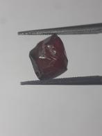 Natural red rhodolite Garnet - 2.585 ct - Rough Gemstone - f, Verzenden