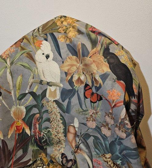 Luxe meubelstof met papegaaien, cacatuas en een, Antiek en Kunst, Antiek | Tapijten, Tafelkleden en Textiel