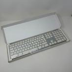 Apple Keyboard with Numeric Keypad MB110T/A - Macintosh - In