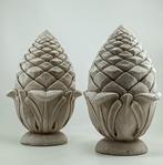 sculptuur, Coppia di pigne - 23 cm - Gips - 2025