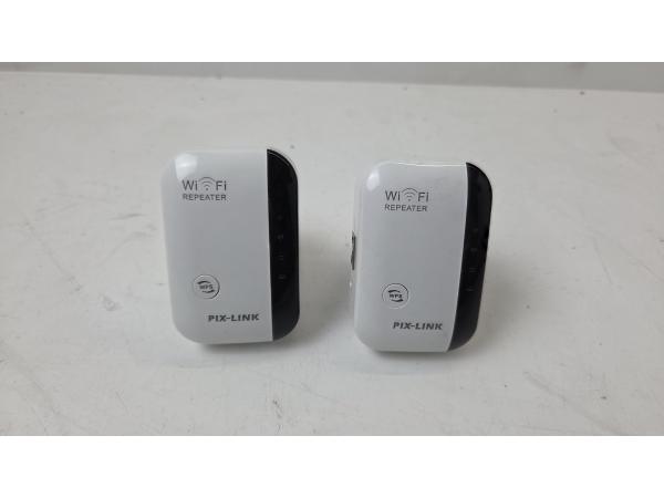 Veiling - 2x Pix-Link Wr03 Draadloze Wifi Repeater Extender, Computers en Software, WiFi-versterkers