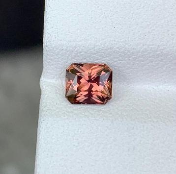 Sans Prix de Réserve - 1 pcs Brun, Orange, Rose Saphir - beschikbaar voor biedingen