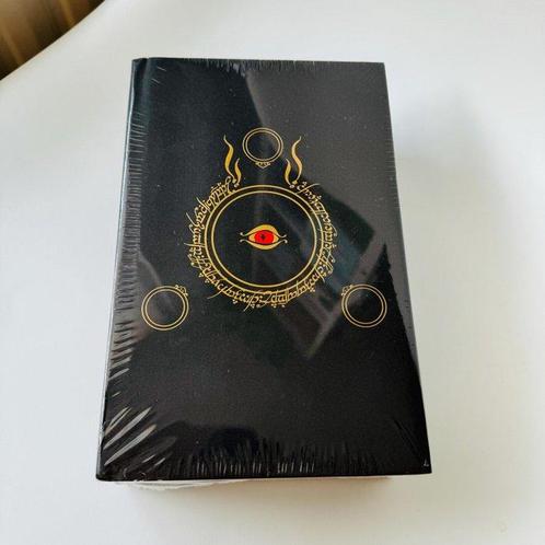 J R R Tolkien - The Lord Of The Rings 50th Anniversary, Antiek en Kunst, Antiek | Boeken en Manuscripten