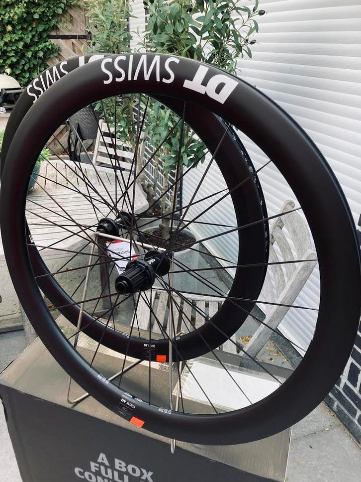 DT-Swiss ARC 1100 DICUT® 50mm Disc Dt-Swiss 180 naven, Fietsen en Brommers, Fietsonderdelen, Racefiets, Wiel, Nieuw, Ophalen of Verzenden