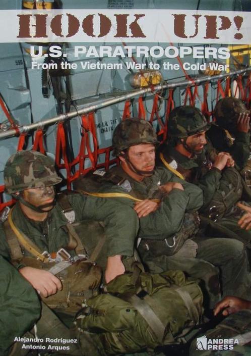 US Paratroopers From The Vietnam War To The Cold War, Livres, Guerre & Militaire, Envoi