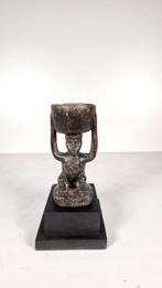 Porteuse de coupe - Luba - congo RDC (Sans Prix de Réserve)