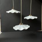 Lamp (3) - 3 opaline antieke hanglampen met krullen,, Antiek en Kunst