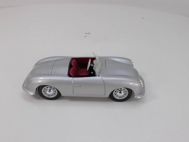 Schaal 1:18 Maisto 31853 Porsche No.1 356 Roadster 1948 #..., Hobby en Vrije tijd, Modelauto's | 1:18, Gebruikt, Maisto, Ophalen of Verzenden