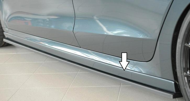 Side skirt | Skoda | Octavia 20- 5d hat. / Octavia Combi 20-, Auto-onderdelen, Carrosserie, Nieuw, Skoda, Verzenden