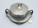 Art Nouveau Bonbonniere - Chocoladepot - Tin