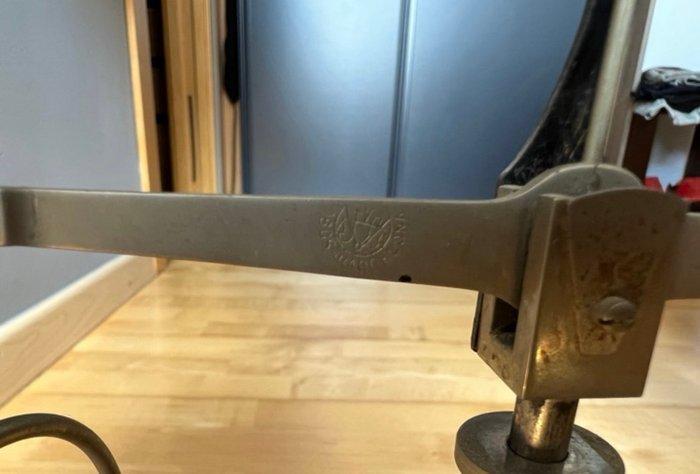 Balans of weegschaal - Glas, Metaal, Antiek en Kunst, Curiosa en Brocante