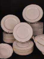 Salmon & Cie Limoges - Tafelservies voor 12 (46) - Porselein, Antiek en Kunst