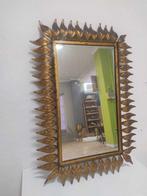 Miroir mural- Miroir du soleil doré - Fonte