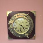 Fraaie klok in patrijspoort op mahoniehouten blad met, Antiek en Kunst, Curiosa en Brocante