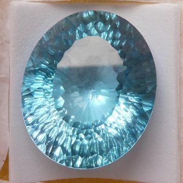 Topaas  - 50.41 ct - Instituto Gemólogico Español (IGE)