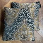New set of 2 pillows made of exquisite Italian brocaded