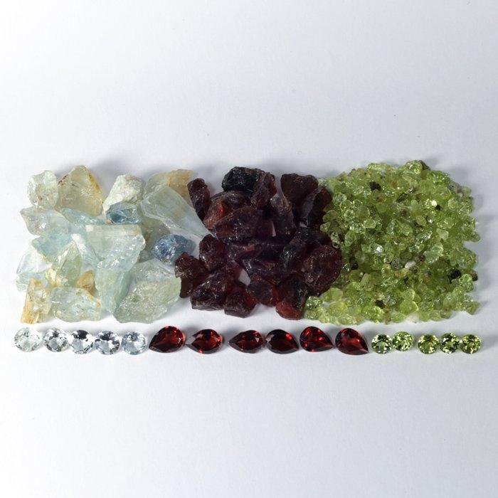 Collection daigue-marine, de grenat, de péridot. Avant et, Collections, Minéraux & Fossiles