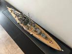 Bismarck met vitrine 1:200 - Navire miniature - Duits, Nieuw
